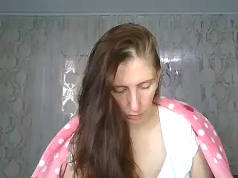 CandiCole online show from October 31, 7:31 am