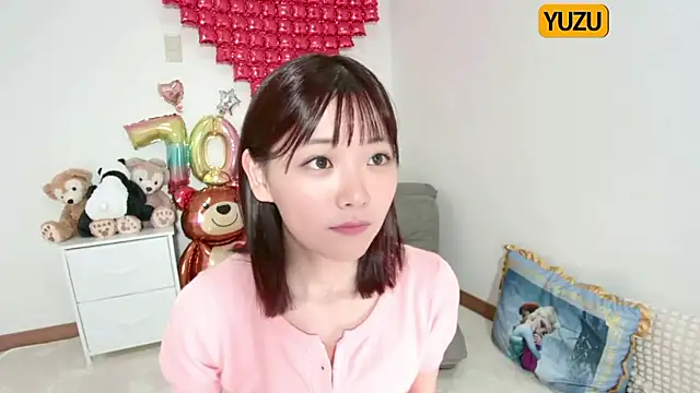 Snapshot of yuzukichi_jp chatting on April 25, 1:36 pm yuzukichi jp online show from April 25, 1:36 pm