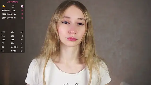 BeatrixHiett online show from September 29, 3:55 am