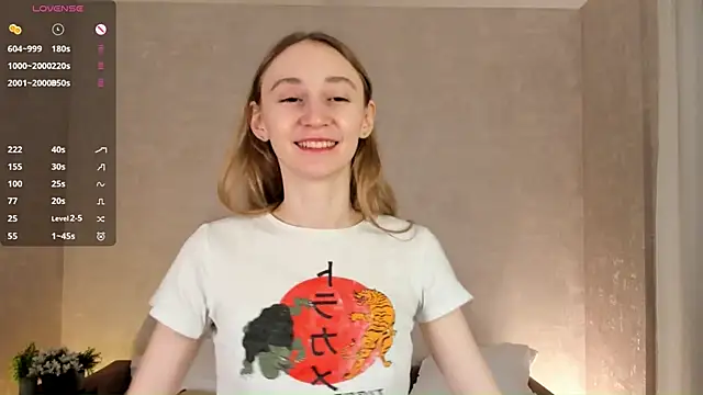 BeatrixHiett online show from October 18, 2:47 am