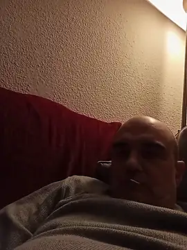 Snapshot of geli45 chatting on January 10, 10:14 pm geli45 online show from January 10, 10:14 pm