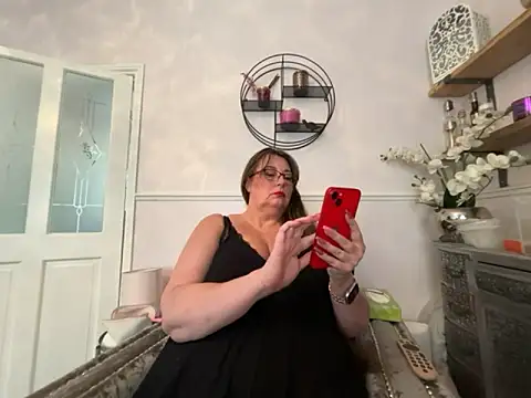 BuxomKitty BBW online show from July 1, 11:45 am
