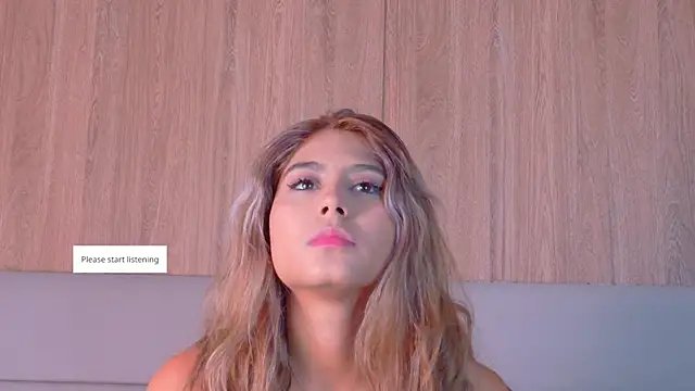 Snapshot of ZoehAngel chatting on May 11, 11:05 am ZoehAngel online show from May 11, 11:05 am