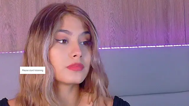 Snapshot of ZoehAngel chatting on May 14, 11:06 am ZoehAngel online show from May 14, 11:06 am