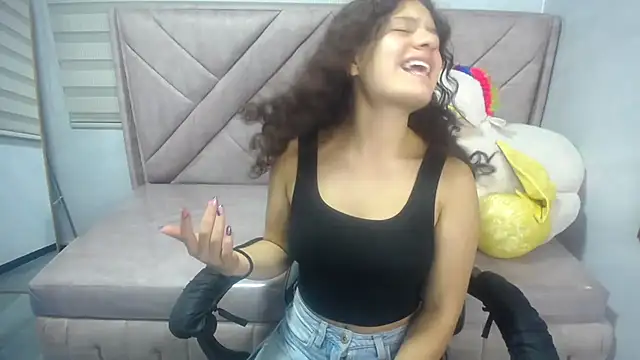 Snapshot of Velvet_Moon_V chatting on September 13, 1:33 pm Velvet Moon V online show from September 13, 1:33 pm