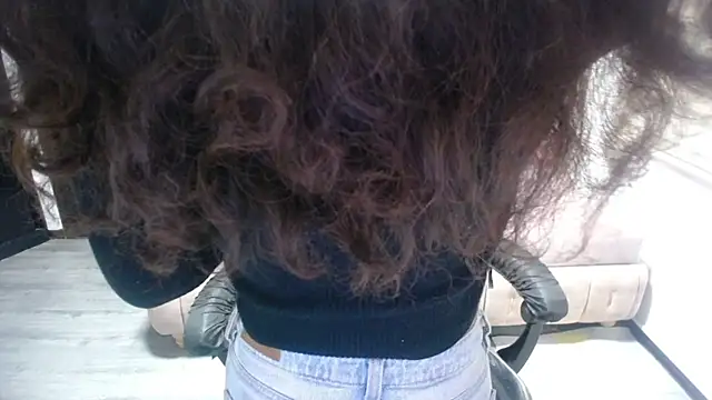 Snapshot of Velvet_Moon_V chatting on October 11, 1:09 pm Velvet Moon V online show from October 11, 1:09 pm