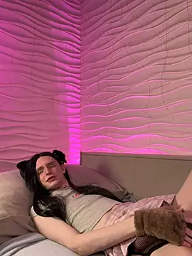 madi snow online show from March 20, 5:56 am