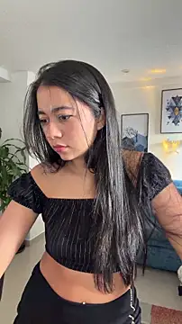 Lily June online show from April 20, 7:59 pm