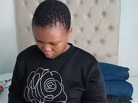 Lolly Ramochele online show from February 24, 11:25 pm