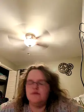 Snapshot of TheMistyPrice chatting on September 18, 11:12 am TheMistyPrice online show from September 18, 11:12 am