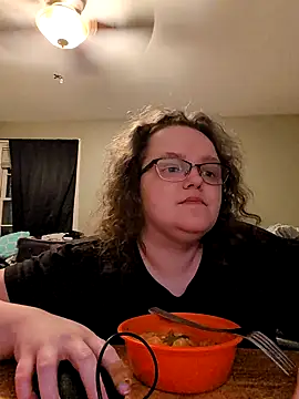 Snapshot of TheMistyPrice chatting on October 9, 11:30 am TheMistyPrice online show from October 9, 11:30 am