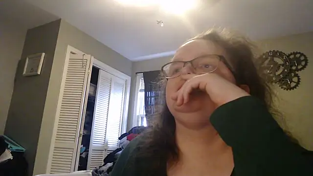 Snapshot of TheMistyPrice chatting on December 5, 3:20 pm TheMistyPrice online show from December 5, 3:20 pm