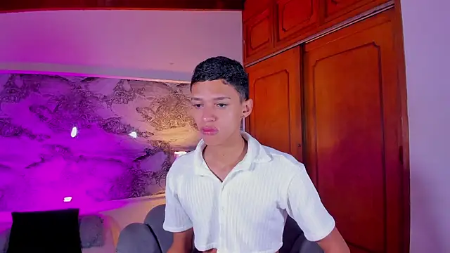 BILLY JAMEES online show from May 20, 12:44 pm