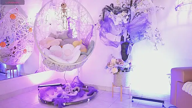 JadeSummerr online show from October 9, 11:41 am