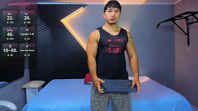 Horny nick18 online show from May 12, 12:02 pm