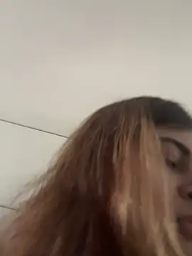 Snapshot of piccolaflo chatting on January 17, 12:43 pm piccolaflo online show from January 17, 12:43 pm