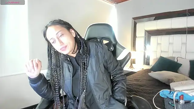 Adhara7 online show from October 6, 5:32 pm