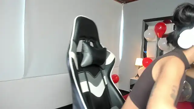 Adhara7 online show from December 16, 7:41 pm