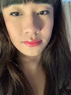 Kimberly-Ferarren online show from March 28, 6:29 pm