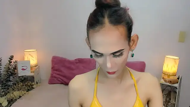 tsmokemachine online show from November 2, 1:46 pm