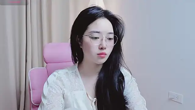 Snapshot of Miu-999 chatting on March 12, 4:40 am Miu-999 online show from March 12, 4:40 am