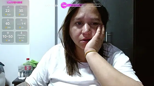 Snapshot of haashkyo chatting on October 1, 5:13 am haashkyo online show from October 1, 5:13 am