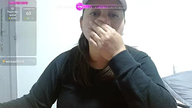 Snapshot of haashkyo chatting on October 25, 6:54 am haashkyo online show from October 25, 6:54 am