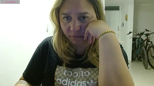 haashkyo online show from May 16, 6:54 am