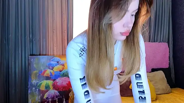 telari0l0ve online show from February 11, 9:03 am