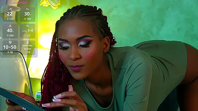 Izzie Sugar online show from September 26, 6:56 pm