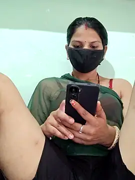 poojam93 online show from September 14, 1:05 am