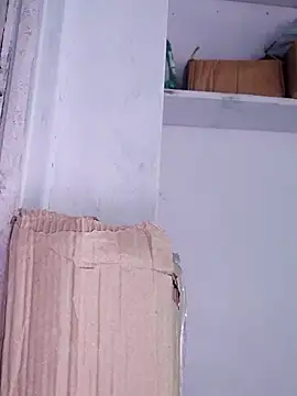 poojam93 online show from October 17, 1:31 am