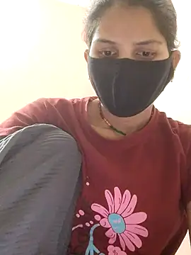 Snapshot of poojam93 chatting on February 8, 4:05 am poojam93 online show from February 8, 4:05 am