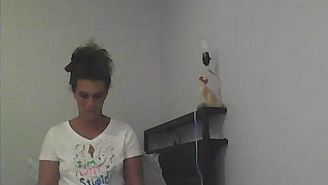 sarahkat86 online show from March 10, 1:21 am