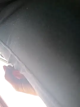 sarahkat86 online show from March 14, 8:36 pm