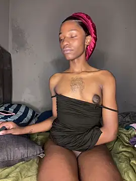 Trans fairy online show from May 22, 1:24 am