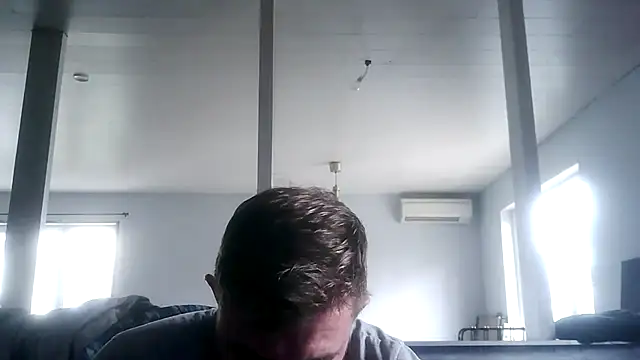 Bikerhot883hd online show from November 16, 1:39 pm