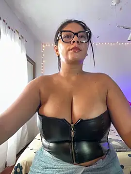 samanthahut1 online show from September 28, 4:56 pm