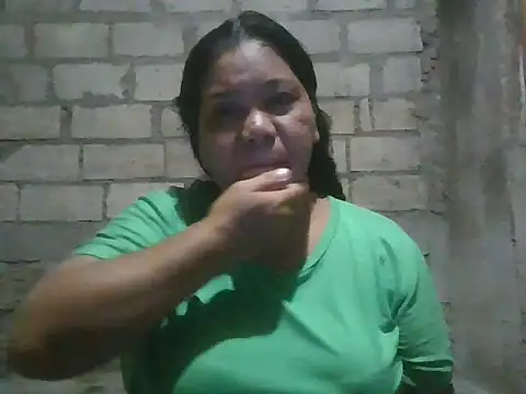 Snapshot of xxbernxxx chatting on October 29, 1:02 pm xxbernxxx online show from October 29, 1:02 pm