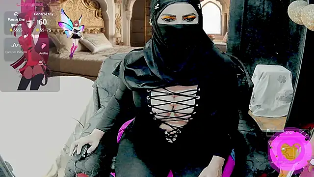 SultanaLayla online show from September 18, 7:38 pm