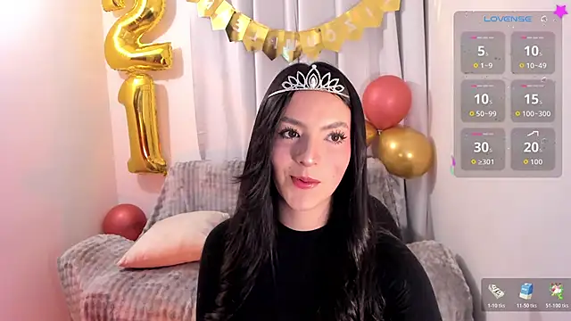 Snapshot of sarah_saenz_ chatting on February 26, 5:06 am sarah saenz online show from February 26, 5:06 am