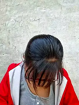 Snapshot of ngocngoc_cute chatting on October 13, 2:00 am ngocngoc cute online show from October 13, 2:00 am