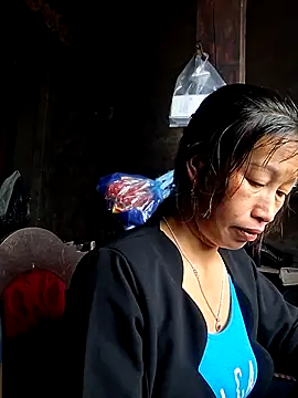 ngocngoc cute online show from November 9, 2:32 am