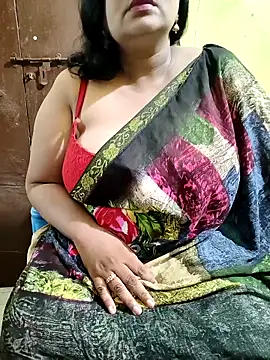 Snapshot of Swapna_Hyd chatting on October 13, 6:24 am Swapna Hyd online show from October 13, 6:24 am