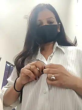 soni yhakur online show from February 19, 3:02 am