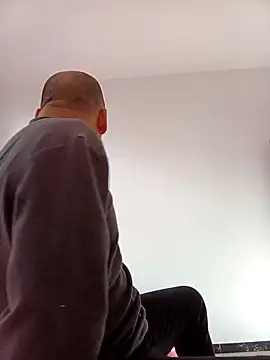 Snapshot of CWQ123 chatting on November 9, 1:48 am CWQ123 online show from November 9, 1:48 am