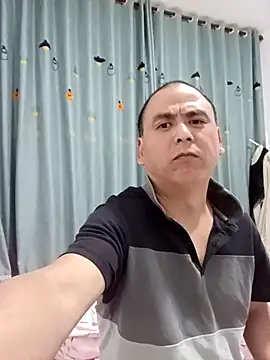 Snapshot of CWQ123 chatting on November 20, 9:36 pm CWQ123 online show from November 20, 9:36 pm