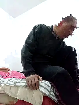 Snapshot of CWQ123 chatting on November 27, 2:19 pm CWQ123 online show from November 27, 2:19 pm