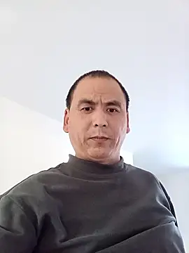 Snapshot of CWQ123 chatting on January 13, 8:19 am CWQ123 online show from January 13, 8:19 am