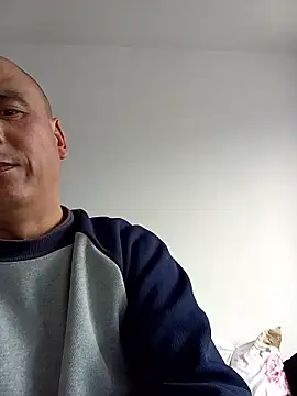 Snapshot of CWQ123 chatting on January 18, 8:07 am CWQ123 online show from January 18, 8:07 am